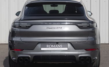 Porsche Cayenne GTS Coupé 5