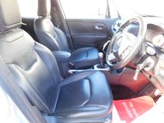 Jeep Renegade 1.4 Mulit Air LIMITED 5dr 14