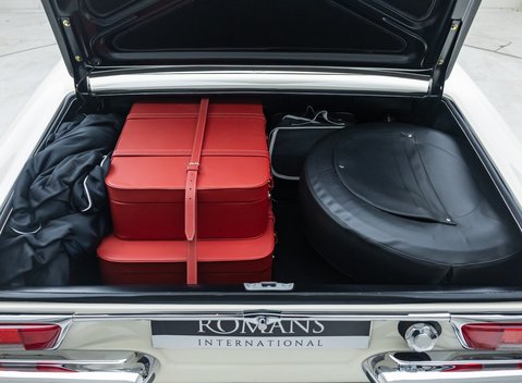 Mercedes-Benz 280 SL W113 Pagoda 67