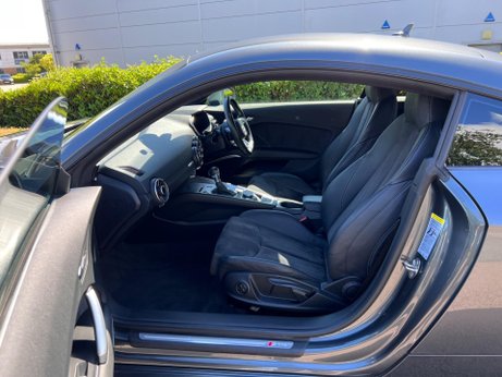 Audi TT 2.0 TFSI S line S Tronic quattro Euro 6 (s/s) 3dr 69