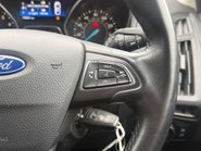 Ford Focus 1.0 Focus Zetec 5dr 12