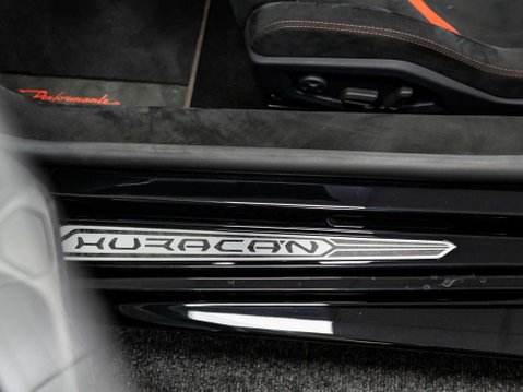 Lamborghini Huracan 5.2 V10 LP 640-4 Performante Spyder LDF 4WD Euro 6 (s/s) 2dr 59