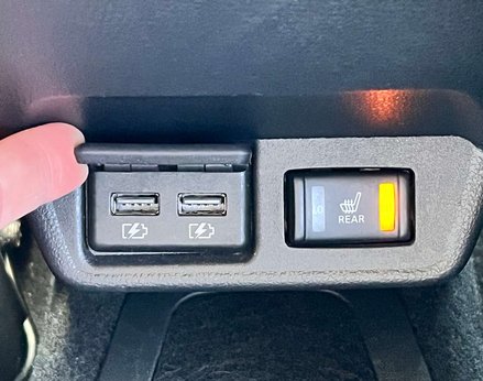Nissan LEAF Leaf E + N-Connecta Electric, 60.9 kw/h battery, 239 mile range 5dr 63