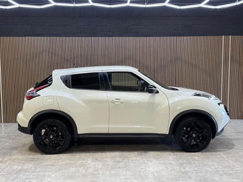 Nissan Juke 1.6 Juke N-Connecta CVT 5dr 21