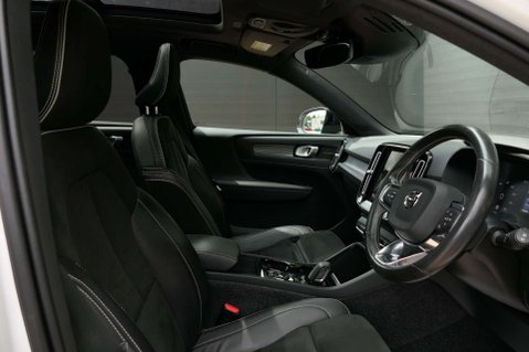 Volvo XC40 1.5 XC40 R-Design T4 Recharge Auto 5dr 21