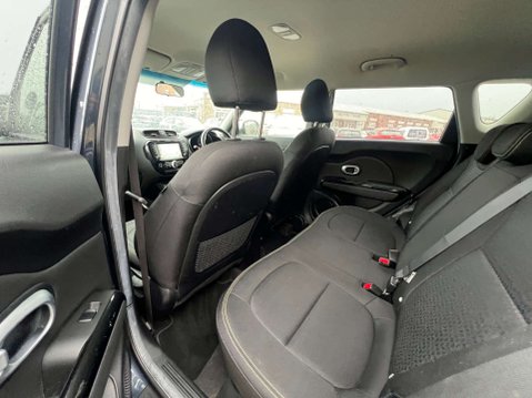 Kia Soul 1.6 Soul Mixx CRDi 5dr - NATIONAL DELIVERY* 29