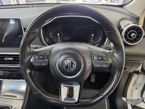 MG HS 1.5 T-GDI Exclusive Euro 6 (s/s) 5dr 57