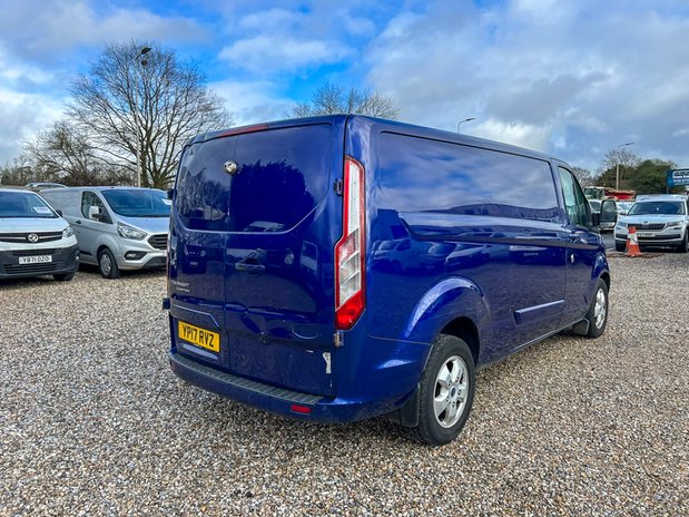Ford Transit Custom LWB L2H1 290 Limited Air Con Cruise EURO 6 NO VAT 6