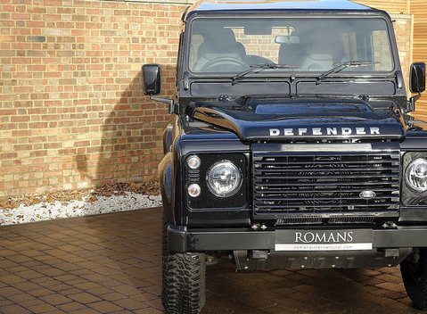 Land Rover 90 Autobiography 24