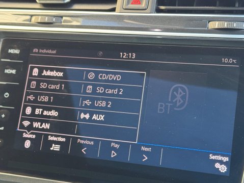 Volkswagen Tiguan 2.0 TDI R-Line DSG 4Motion Euro 6 (s/s) 5dr 24