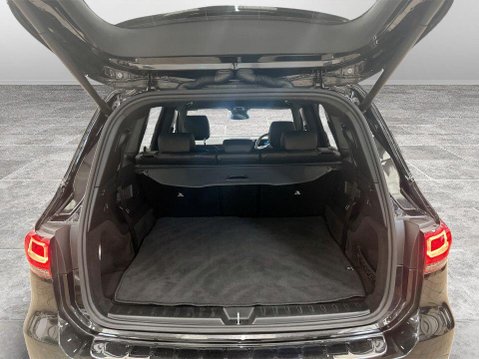 Mercedes-Benz GLB 1.3 GLB200 AMG Line SUV 5dr Petrol 7G-DCT Euro 6 (s/s) (163 ps) Alloys - Re 21