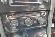 Volkswagen Golf GTI 41