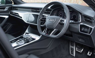 Audi RS6 Avant Vorsprung 11