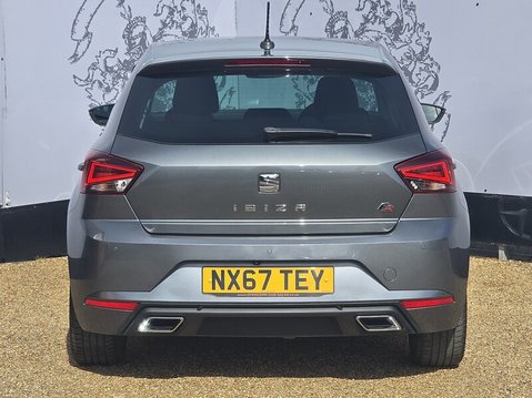 SEAT Ibiza TSI FR 8