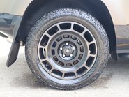 Land Rover Defender 90 DEMO  HARD TOP 350  X-DYNAMIC HSE s 20k spend inc genuine rear seat   13