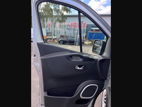 Vauxhall Vivaro 1.6 CDTi 2900 Sportive Panel Van 5dr Diesel Manual L1 H1 Euro 6 (120 ps) 29