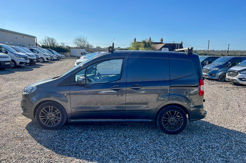 Ford Transit Courier SWB L1H1 Low Roof Sport Air Con Alloys EURO 6 NO VAT
