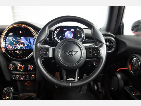 Mini Hatch 1.5 Cooper Sport Steptronic Euro 6 (s/s) 3dr 33