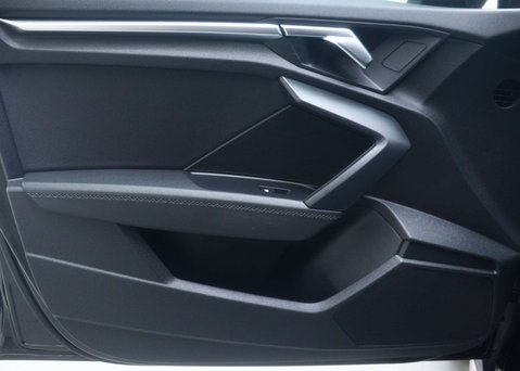 Audi A3 1.0 A3 Sportback 30 TFSI MHEV S Line Semi-Auto 5dr 48