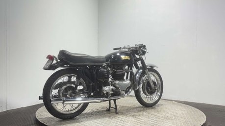 Norton Dominator SS 1962 CLASSIC BARN FIND PROJECT BIKE SPARES OR REPAIR 600CC 2