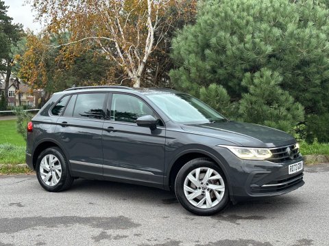 Volkswagen Tiguan 1.4 TSI 13kWh Life DSG Euro 6 (s/s) 5dr 24