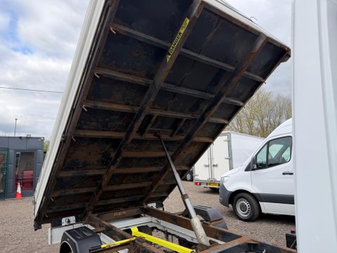 Mercedes-Benz Sprinter 2.0 315 CDI Progressive Chassis Cab 2dr Diesel Manual RWD L2 Euro 6 (s/s) ( 20