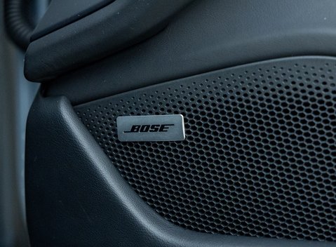 Porsche Taycan TURBO 26