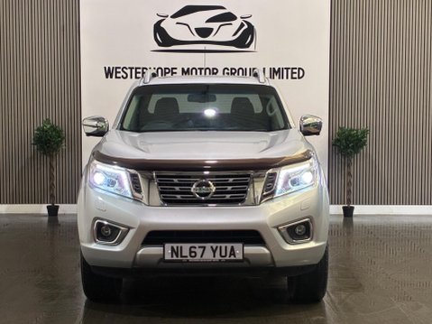 Nissan Navara 2.3 dCi Tekna 4WD Euro 6 (s/s) 4dr 13