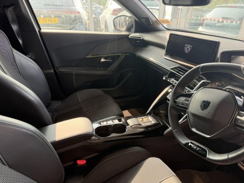 Peugeot 2008 1.2 PureTech GT EAT Euro 6 (s/s) 5dr 21
