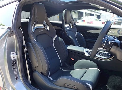 Mercedes-Benz C Class C63 S Coupe 16