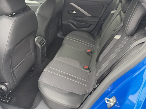 Vauxhall Astra 1.2 Turbo 130 GS 5dr 36