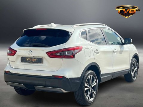 Nissan Qashqai 1.5 Qashqai N-Connecta dCi 5dr *NATIONAL DELIVERY* 4