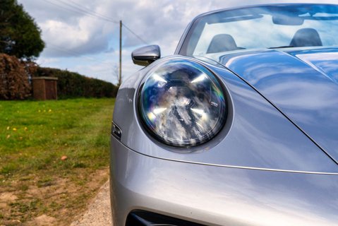 Porsche 911 3.0 911 Carrera S Auto 2dr 17