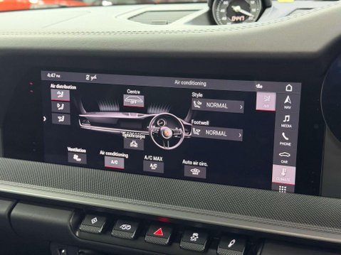 Porsche 911 3.0T 992 Carrera 4S Coupe 2dr Petrol PDK 4WD Euro 6 (s/s) (450 ps) 43