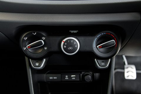 Kia Picanto X-LINE 32