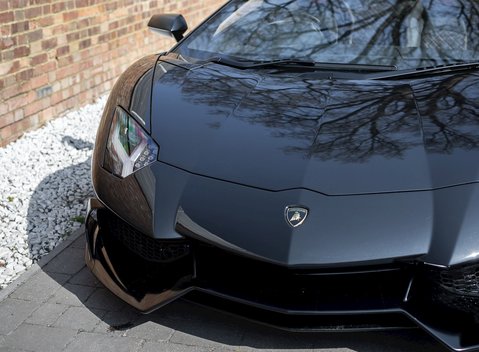 Lamborghini Aventador LP 720-4 Roadster 50th Anniversary 27