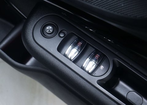 Mini Clubman 1.5 Clubman Cooper Auto 6dr 31