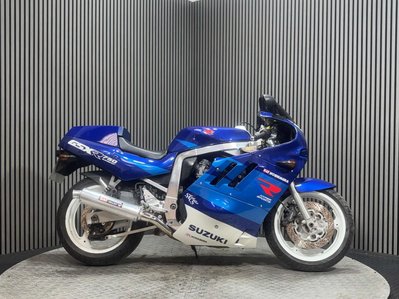 Suzuki GSXR GSXR750 1989 SLINGSHOT LIGHT RUNNING PROJECT CLASSIC SPORT BIKE