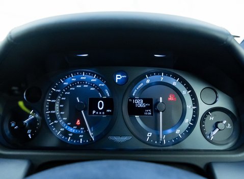 Aston Martin Rapide AMR V12 20