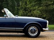 Mercedes-Benz SL Series 280 SL 13