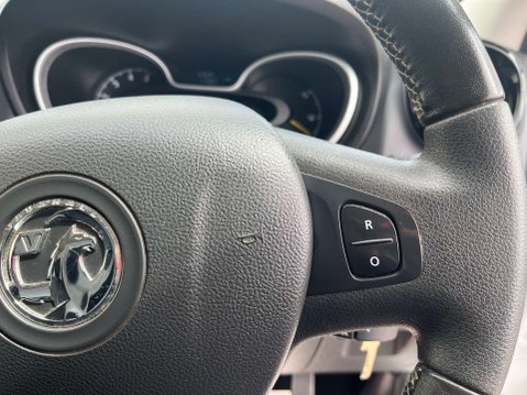 Vauxhall Vivaro 1.6 Vivaro 2900 Sportive CDTi 21