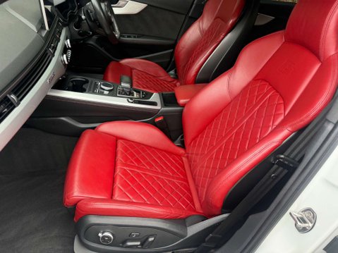 Audi S4 3.0 S4 TFSI Quattro Auto 4WD 4dr 17