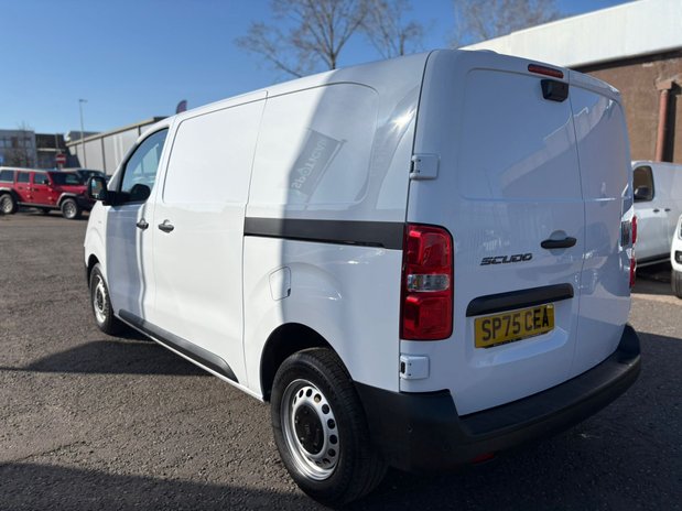 Fiat Scudo SCUDO L1 DIESEL1.5 MultiJet 120 Van 10