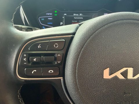 Kia Niro 1.6 GDi 3 DCT Euro 6 (s/s) 5dr 27