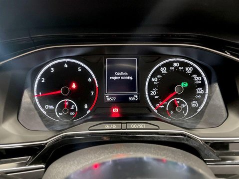 Volkswagen Polo 1.0 TSI GPF R-Line Hatchback 5dr Petrol DSG Euro 6 (s/s) (115 ps) Air Con - 14