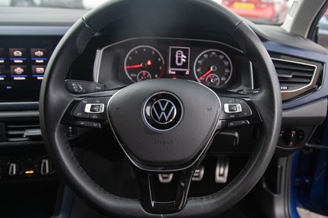 Volkswagen Polo UNITED TSI 22