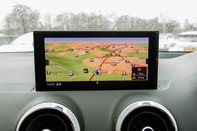 Audi Q2 TFSI BLACK EDITION 26