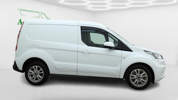 Ford Transit Connect SWB L1H1 Low Roof Limited Air Con Alloys Sensors EURO 6 NO VAT 3