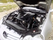 Mercedes-Benz SL Series SL500 36