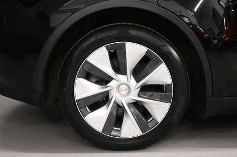 Tesla Model Y ModeL Y Long Range AWD 4WD 5dr 23